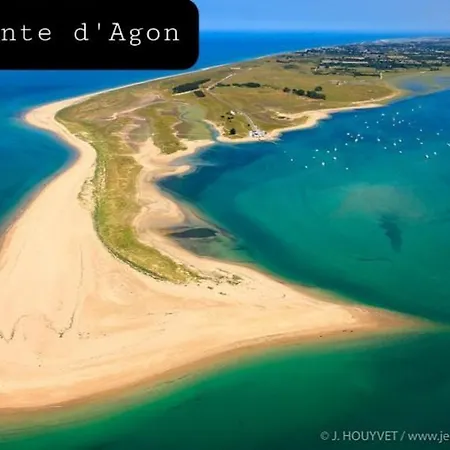 בית נופש La Maisonnette A 1200 M De La *